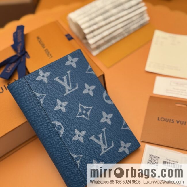 LV M31030 \"Special Free\"