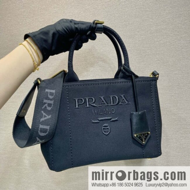 PRADA 🎉 new handbag 🎉 1BG464S 🎉🎉 black