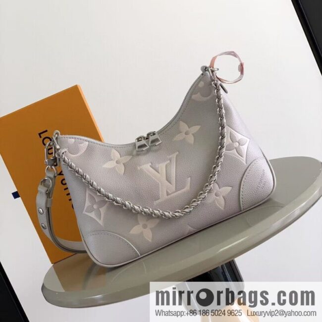 LV M14211 NEW Boulogne