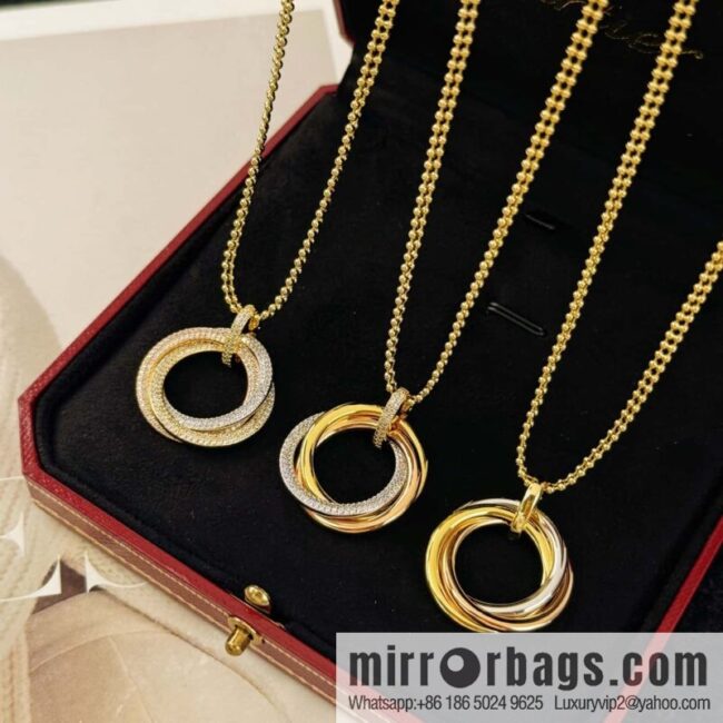 wsxc1751905558243_0-800x800ywc53bb025f174997_20250708145047.jpg ❗New ❗ ☀ Cartier Cartier New three-ring necklace ☀