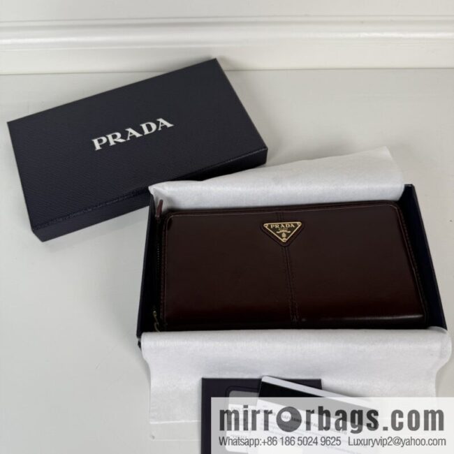 PRADA men\'s/women\'s triangle gold hardware standard oil wax leather zipper bag 2ML059 burgundy